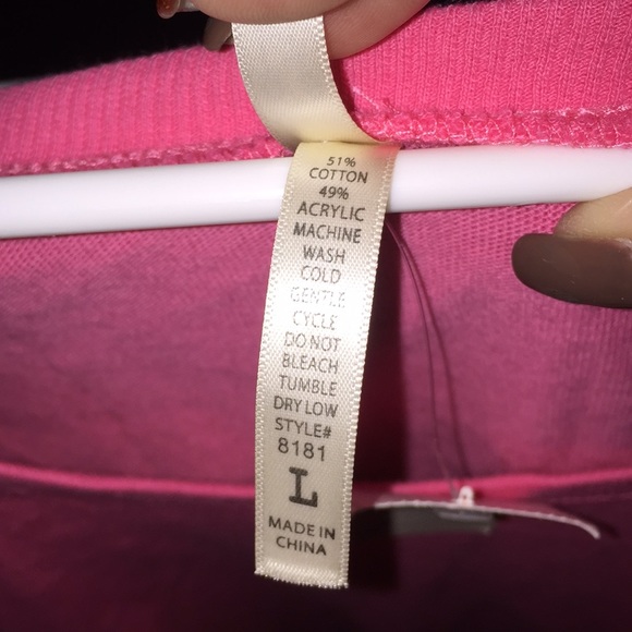 🆕 Coral Long Sleeve Tee - Picture 4 of 5